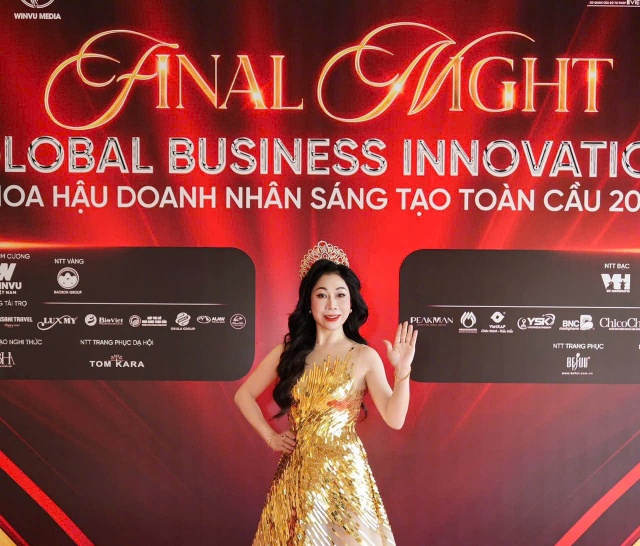 Hoa hậu Lại Thị Thu Hà toả sáng trên ghế nóng cuộc thi quốc tế