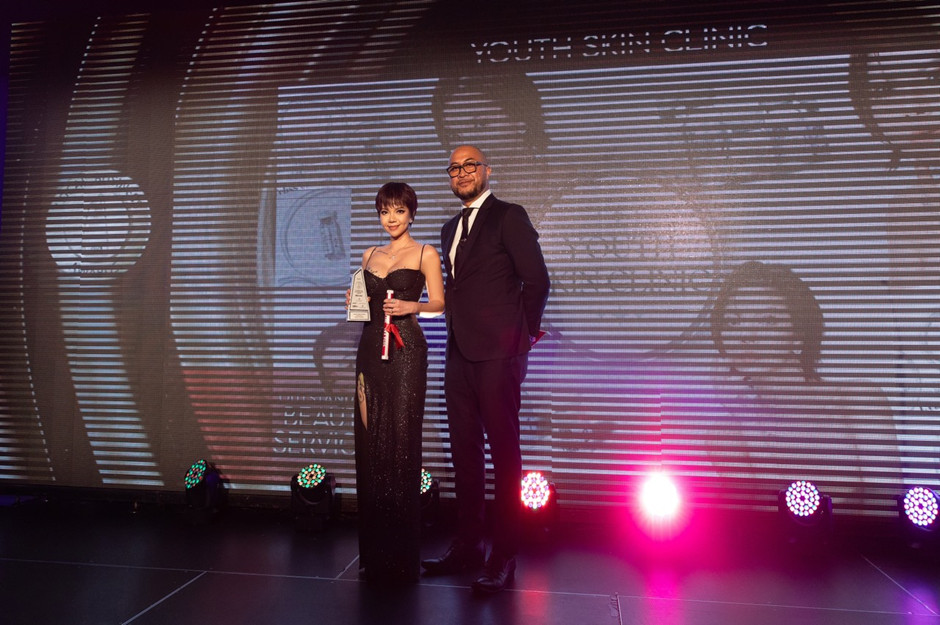 Tracy T Ho vinh dự giành Giải Doanh Nghiệp Xuất Sắc đánh dốc cột mốc mới trong ngành làm đẹp tại Úc