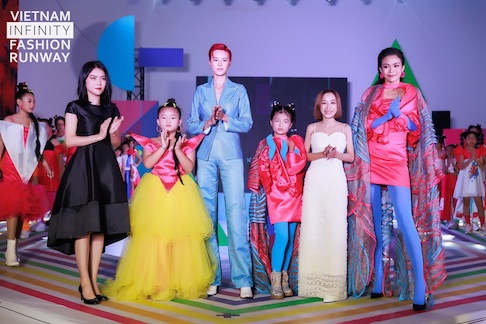 VietNam Infinity Fashion Runway trình làng những BST thời trang mới đặc sắc